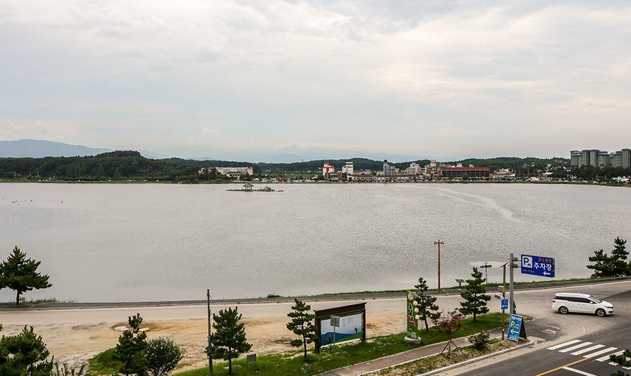Hotel Swan Gangneung Exteriör bild